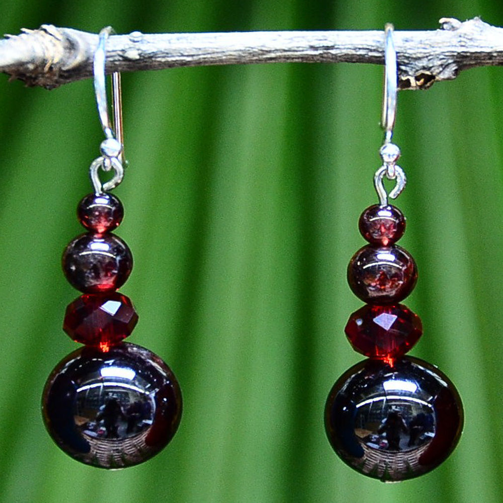 TRAVELER'S CHARM EARRINGS - GARNET AND CRYSTAL