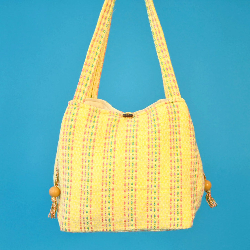 HANDWOVEN HANDBAG