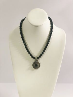 ANTIQUE SILVER PENDANT NECKLACE