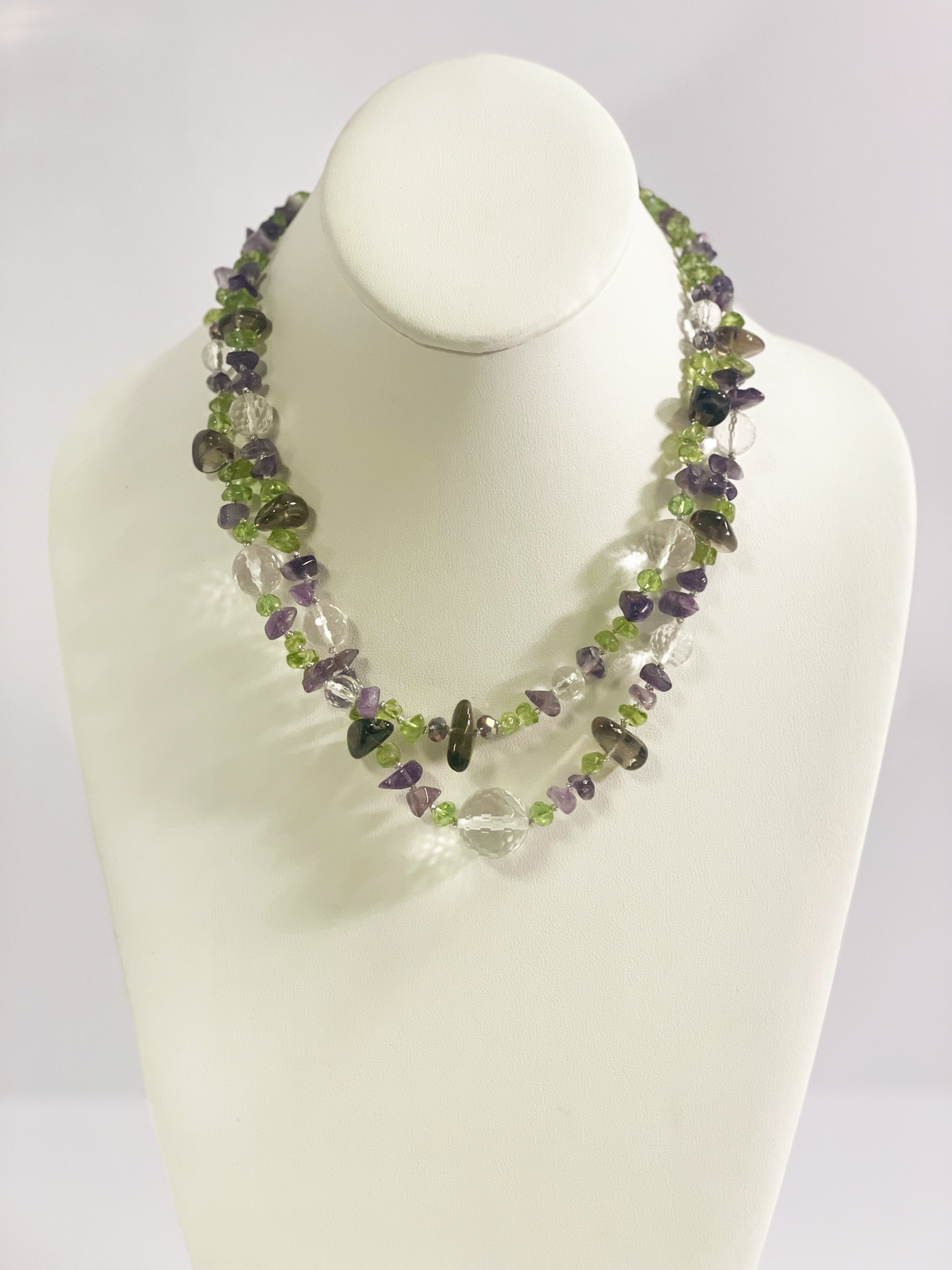 DELPHINE - CRYSTAL BALANCE NECKLACE
