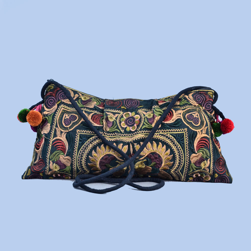 TAJ MAHAL ~ CROSSBODY BOHO EMBROIDERED VINTAGE RECYCLED HMONG BAG BAGS & PURSES ZENZOEY JEWELRY & ACCESSORIES 