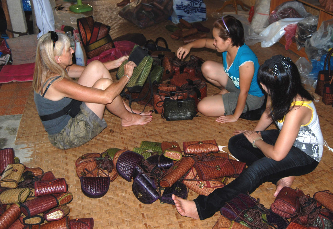 WATER HYACINTH WOVEN NATURAL FIBER HANDBAG ~ FAIR TRADE BAGS & PURSES ZENZOEY JEWELRY & ACCESSORIES 